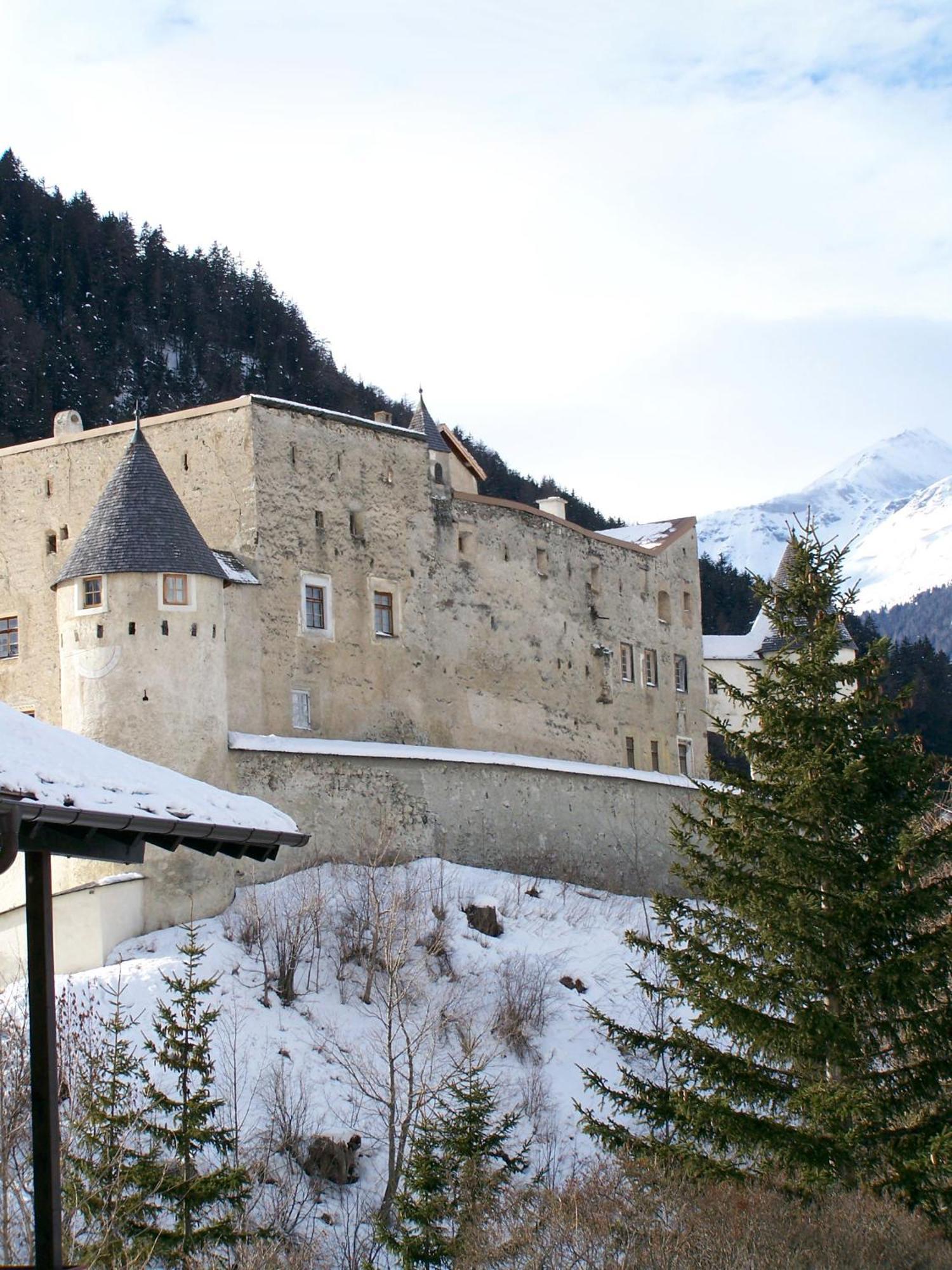 Hotel Berghof Nauders Exterior photo